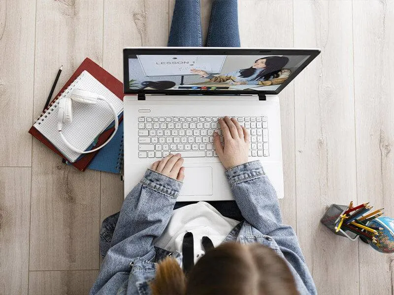 You can help to ensure that your children are protected and safe while they are online