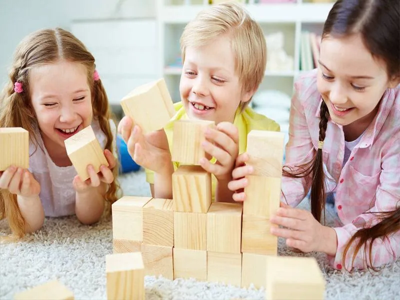 The number of other children that your child will be with
